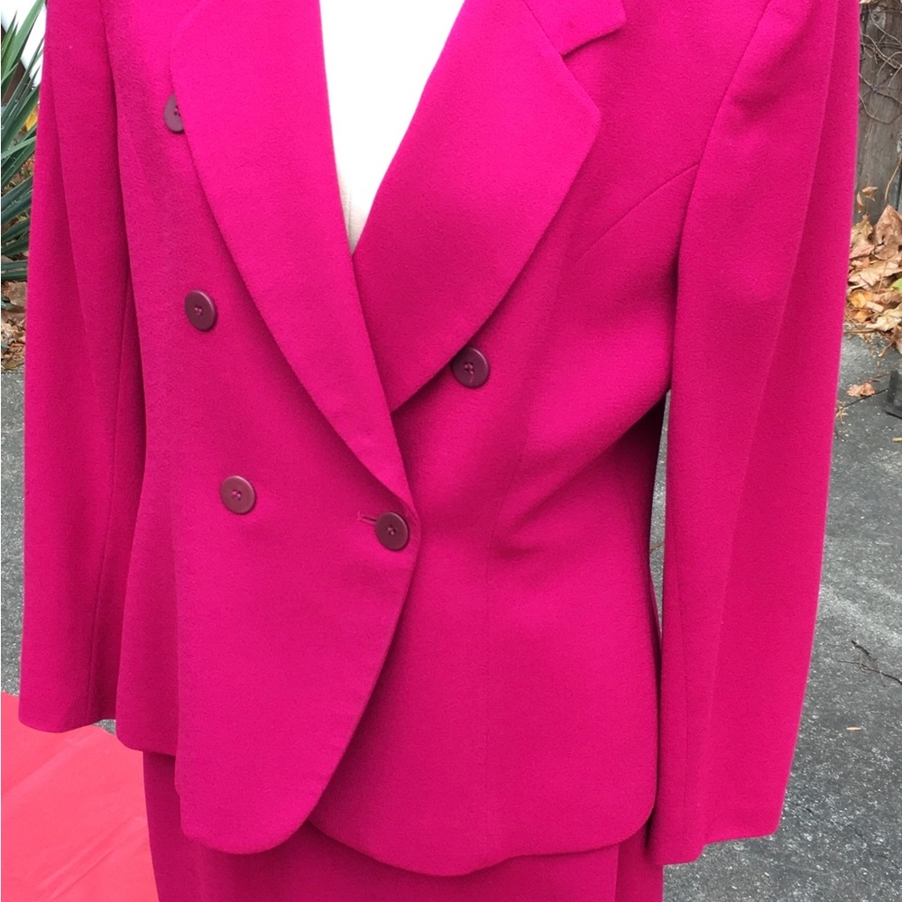 Jones New York 100% wool 1990s look Skirt Suit
